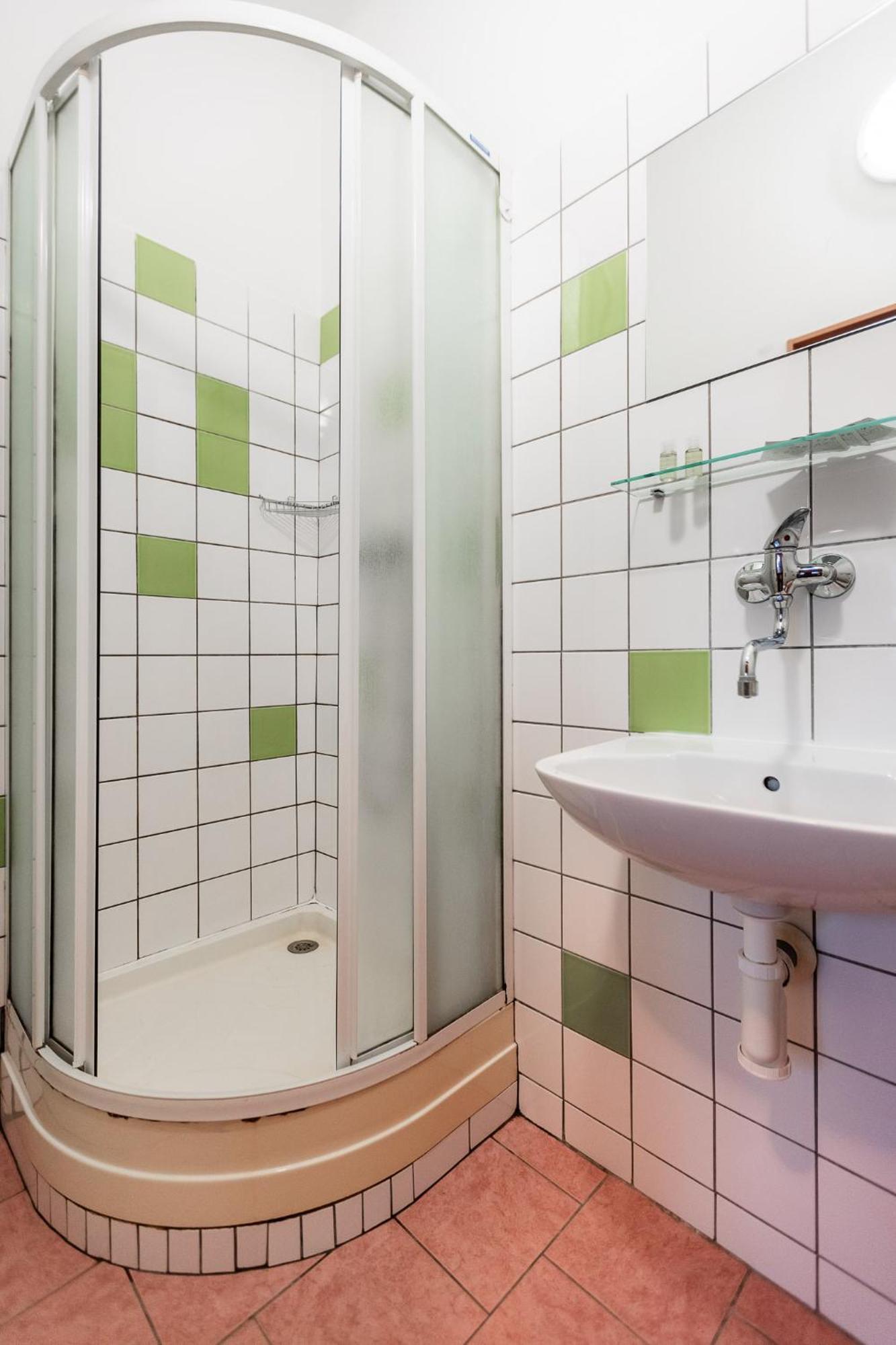 Hotel Rozkos Česká Skalice Rum bild